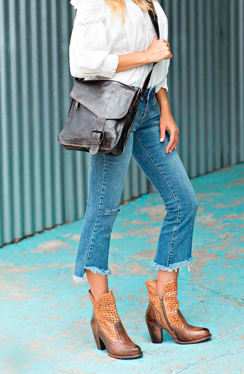 Bed Stu Venice Beach Handbag, Alternate, color, Black Rustic