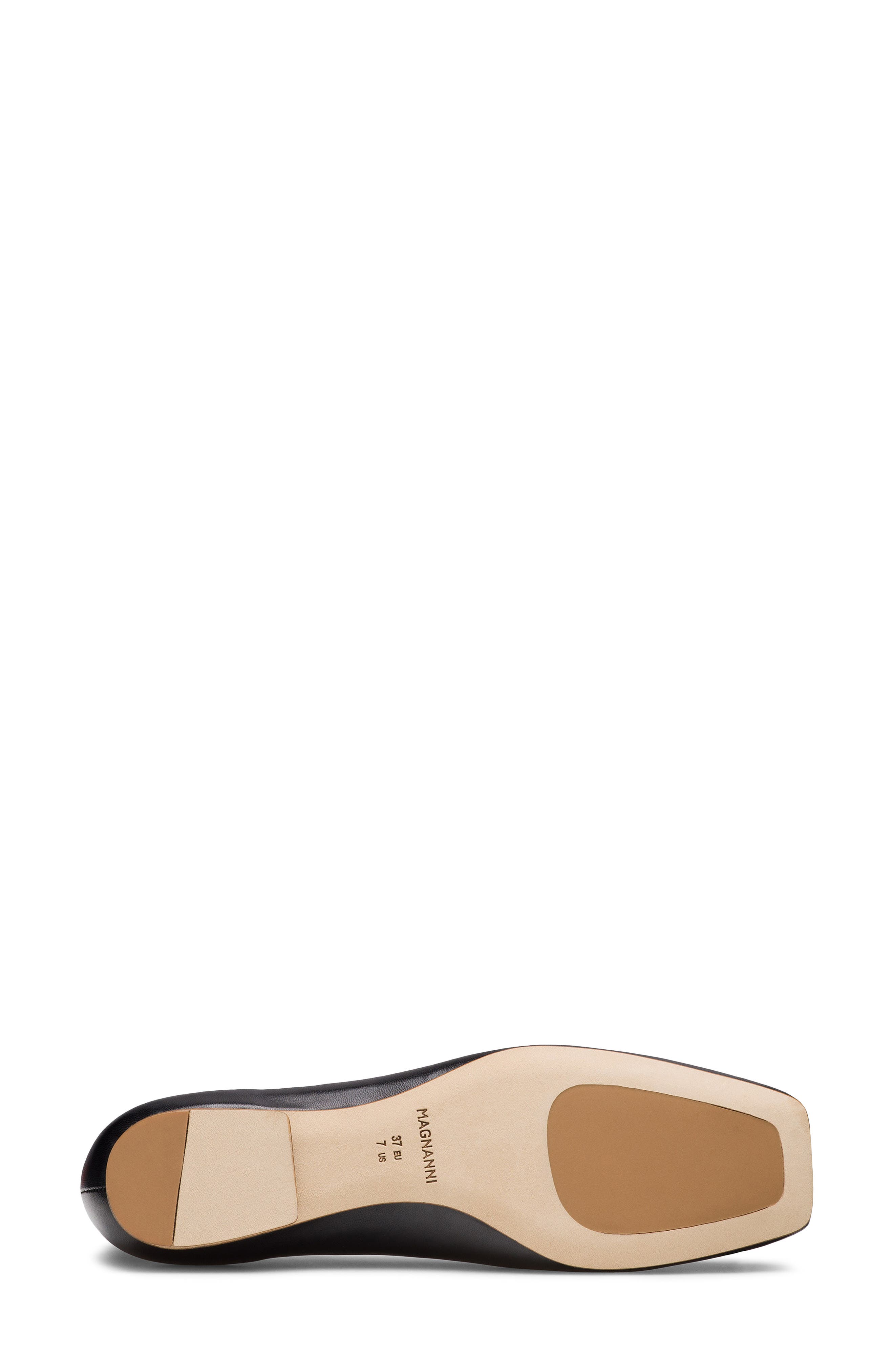 Magnanni Avilia Bow Ballet Flat, Alternate, color, Black