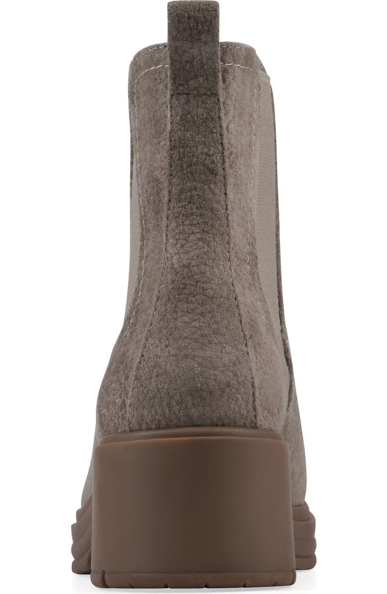 CLIFFS BY WHITE MOUNTAIN Mingo Chelsea Boot, Alternate, color, Sand/ Grey Fabric