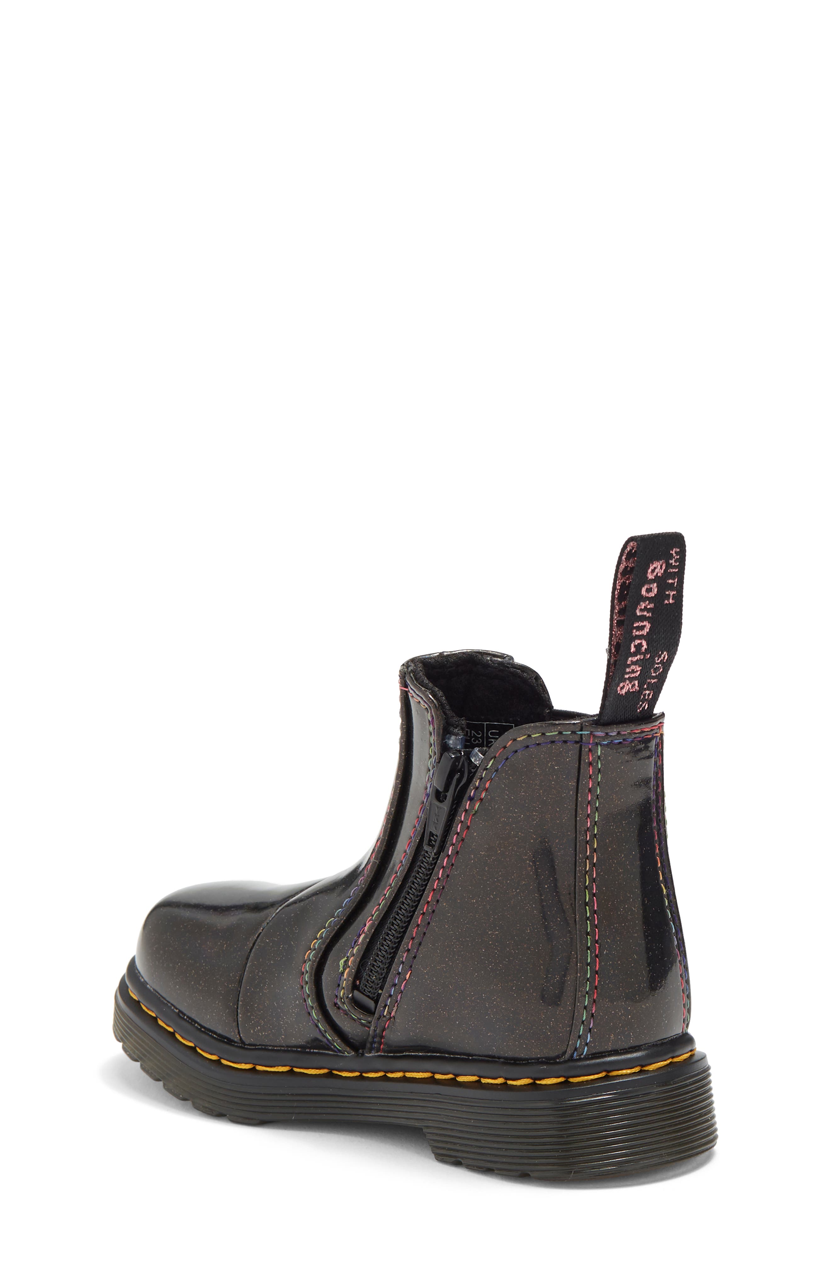 Dr. Martens Kids' 2976 Chelsea Boot, Alternate, color, 