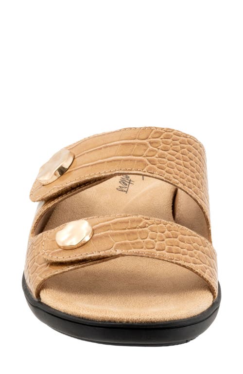 Trotters Ruthie Croc Embossed Slide Sandal In Luggage