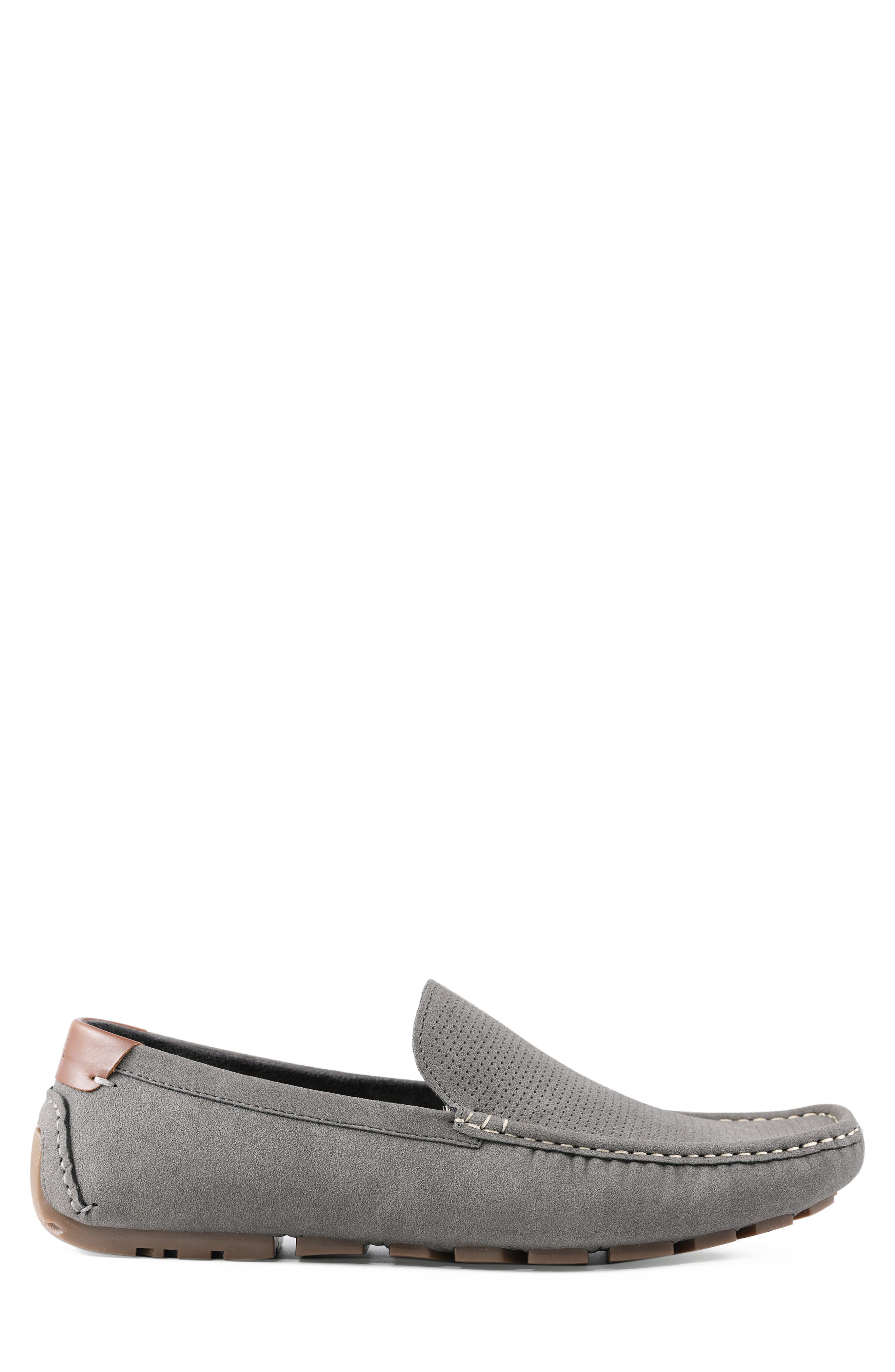 Tommy Hilfiger Alvie Loafer, Alternate, color, 