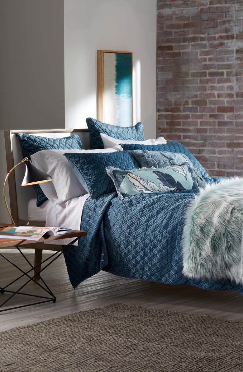 NORDSTROM AT HOME Faux Fur Throw, Alternate, color, 