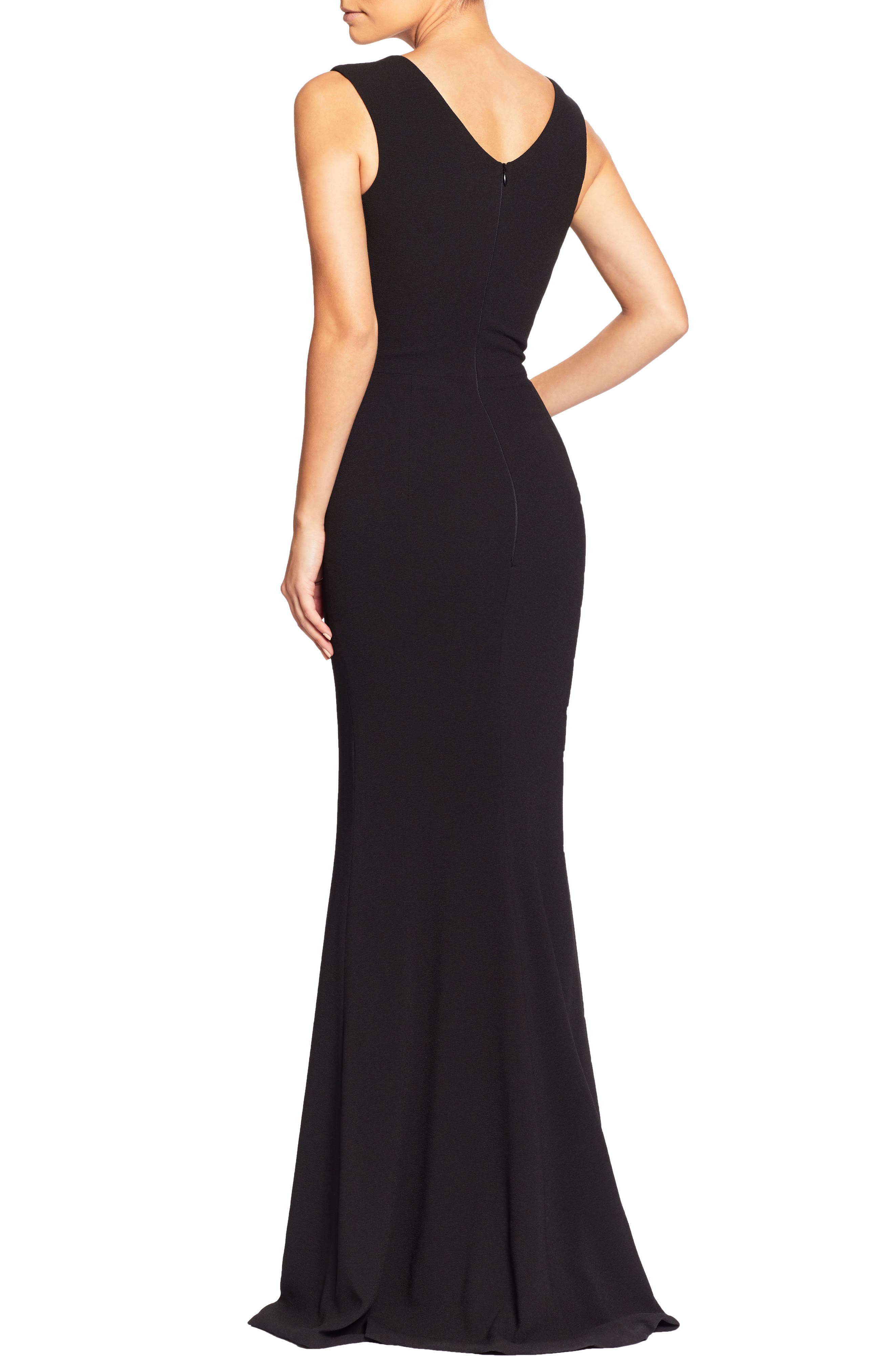 dress the population sandra plunge crepe trumpet gown Dress the Population Sandra Gown - Black