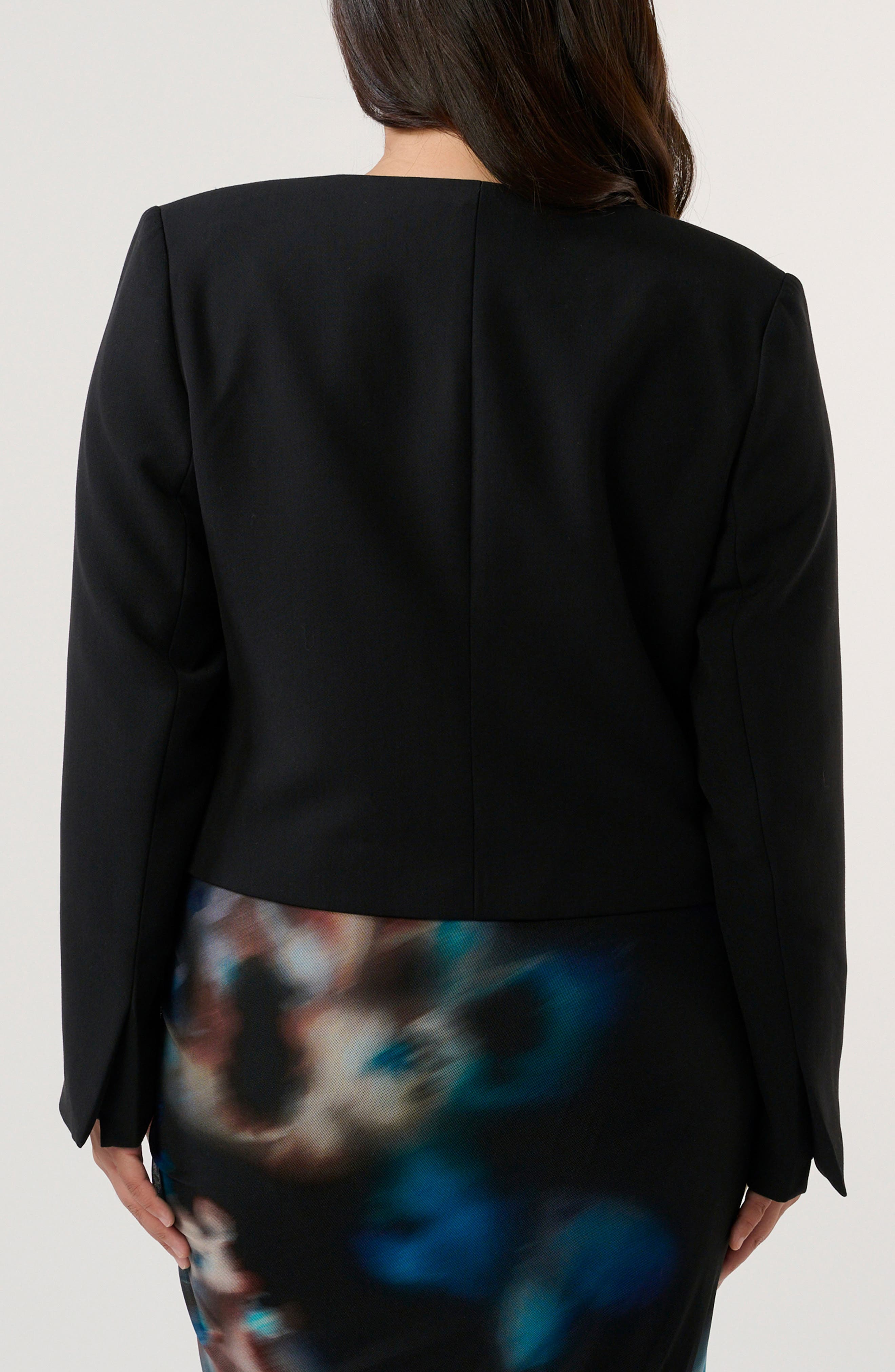 Eboni Crepe Crop Jacket - image 2