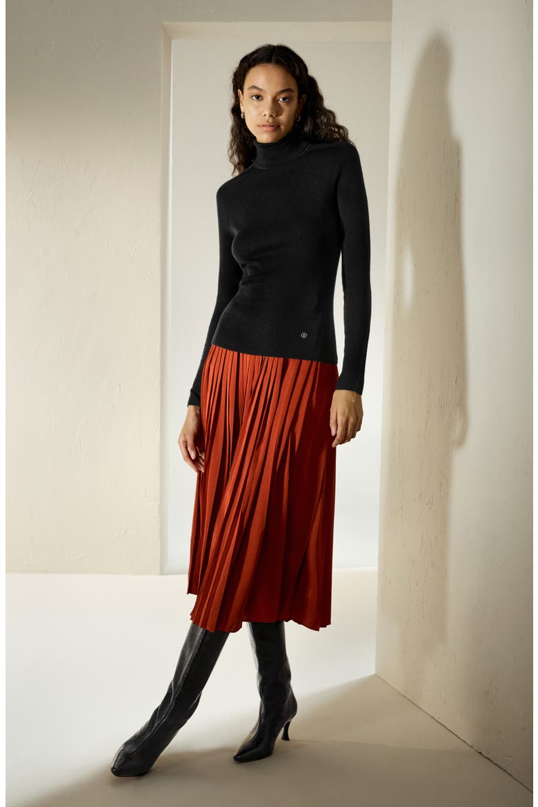 Women's Seamless Silk-Cashmere Blend Turtleneck Sweater, Alternate, color, Black