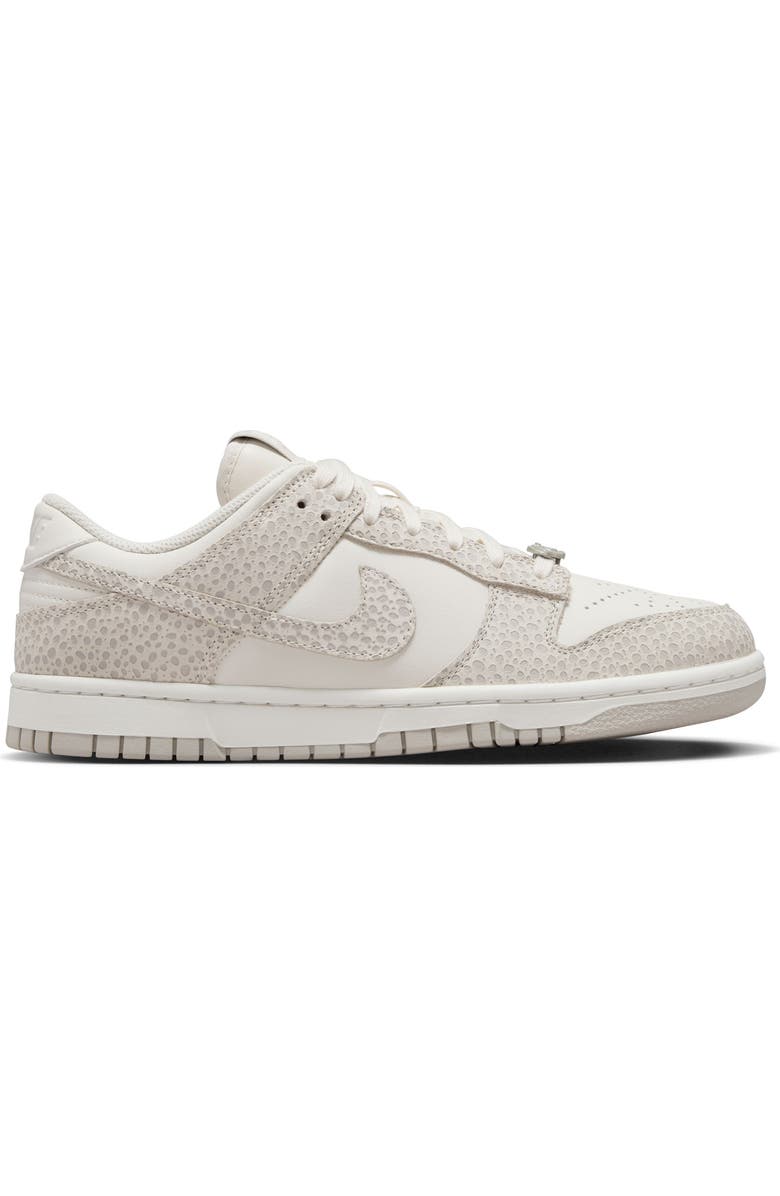 Nike Dunk Low Premium Basketball Sneaker, Alternate, color,