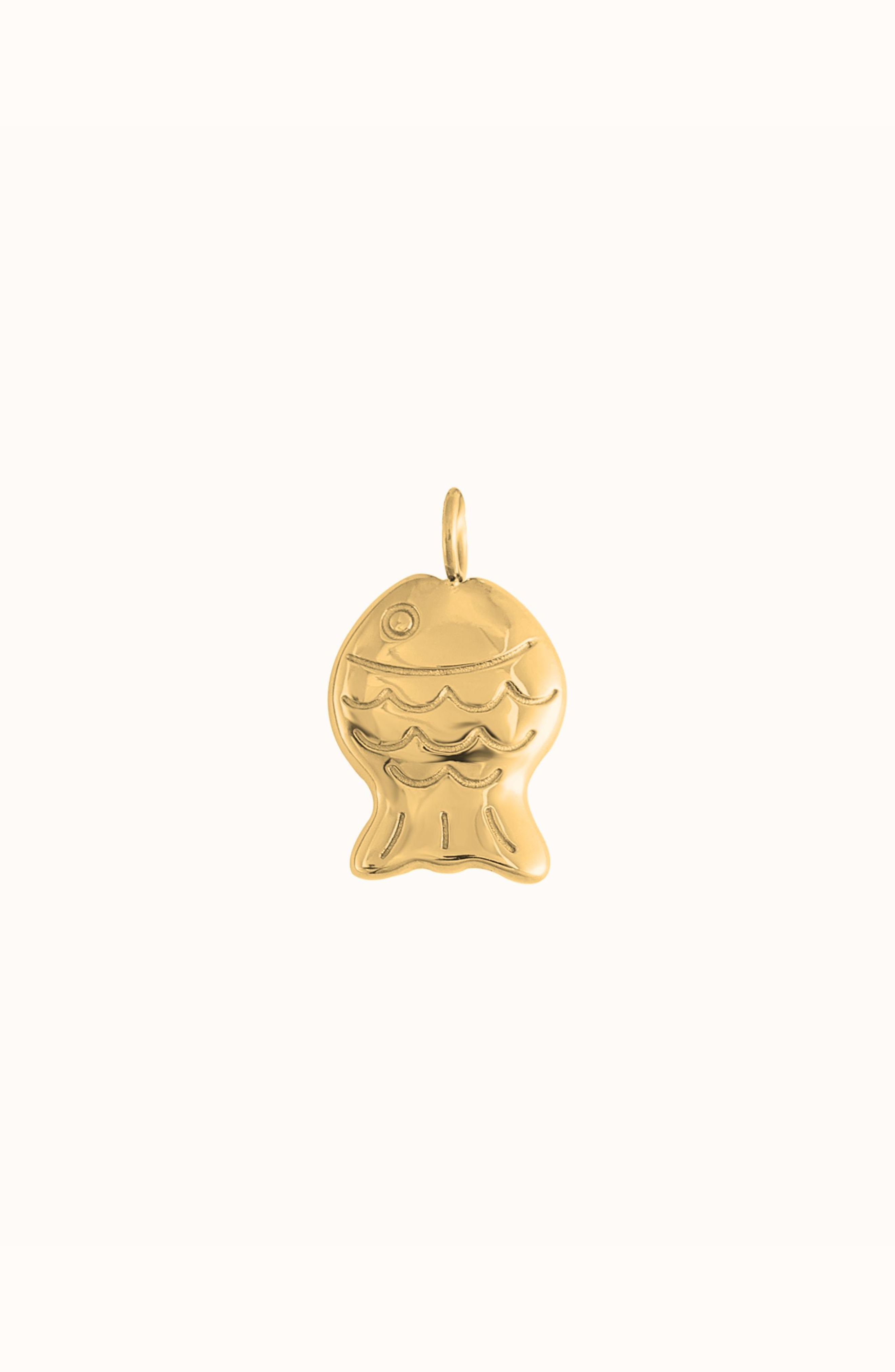 Joiana Jewelry Clio Fish Charm in Gold 