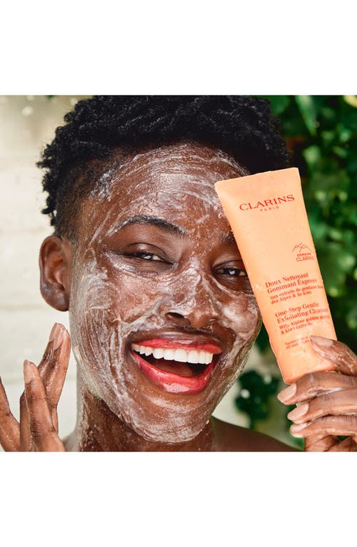 Clarins One-step Gentle Exfoliating Cleanser In No Color