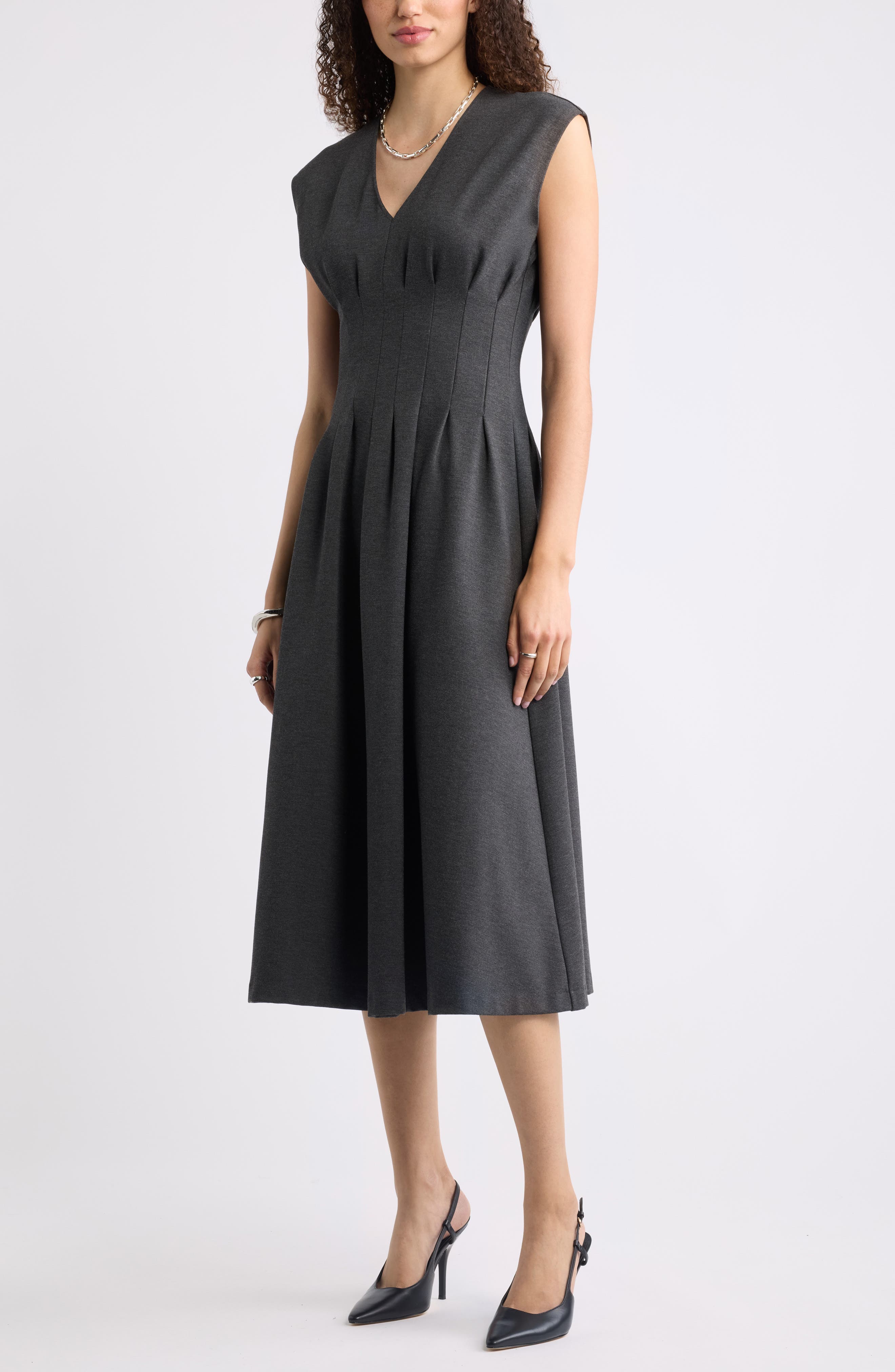selected GREY DARK HEATHER