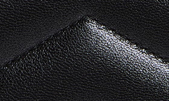 Женские сумки Saint Laurent Small Loulou Quilted Leather Shoulder Bag — фото 8