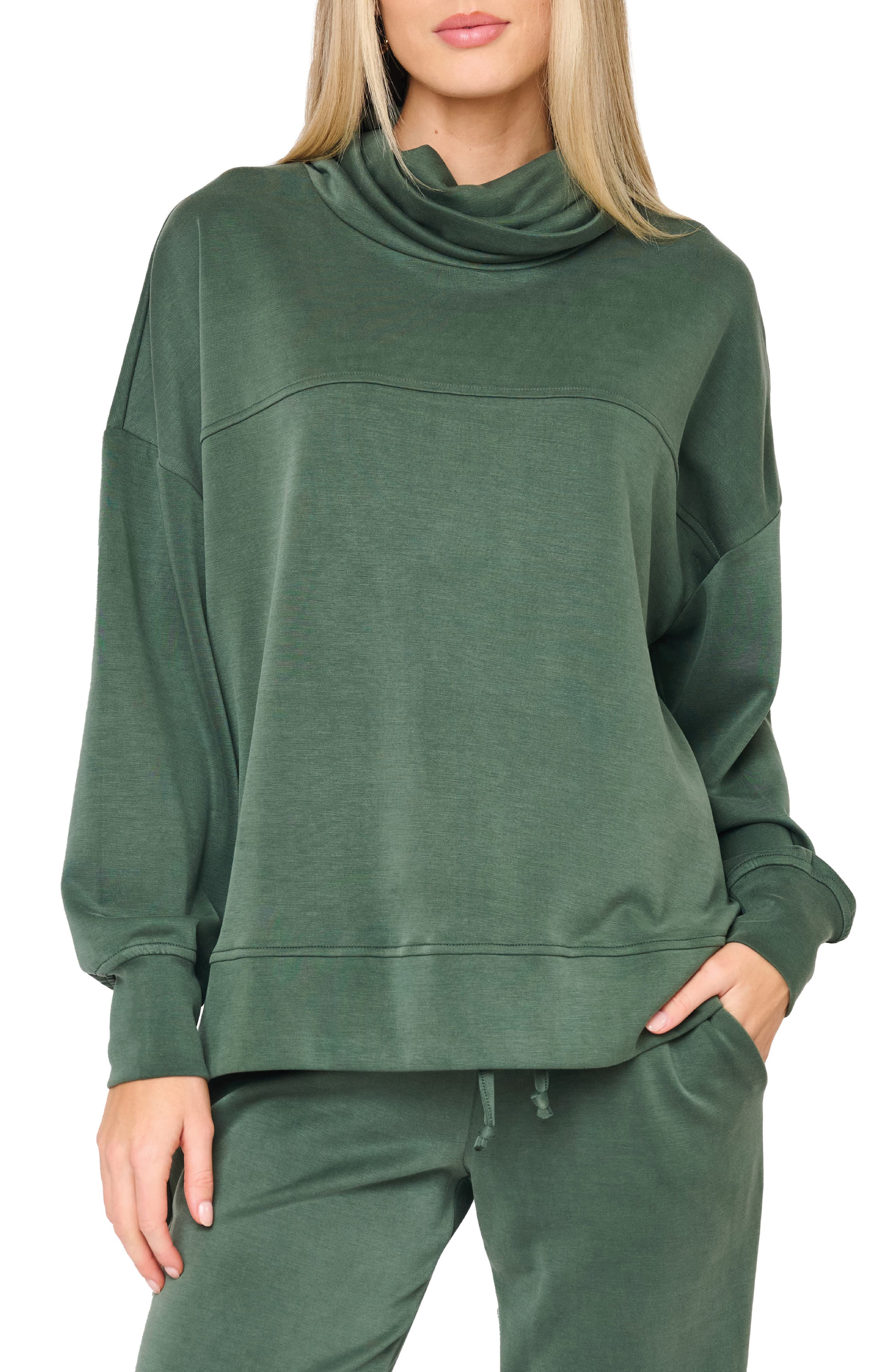 selected HUNTER GREEN