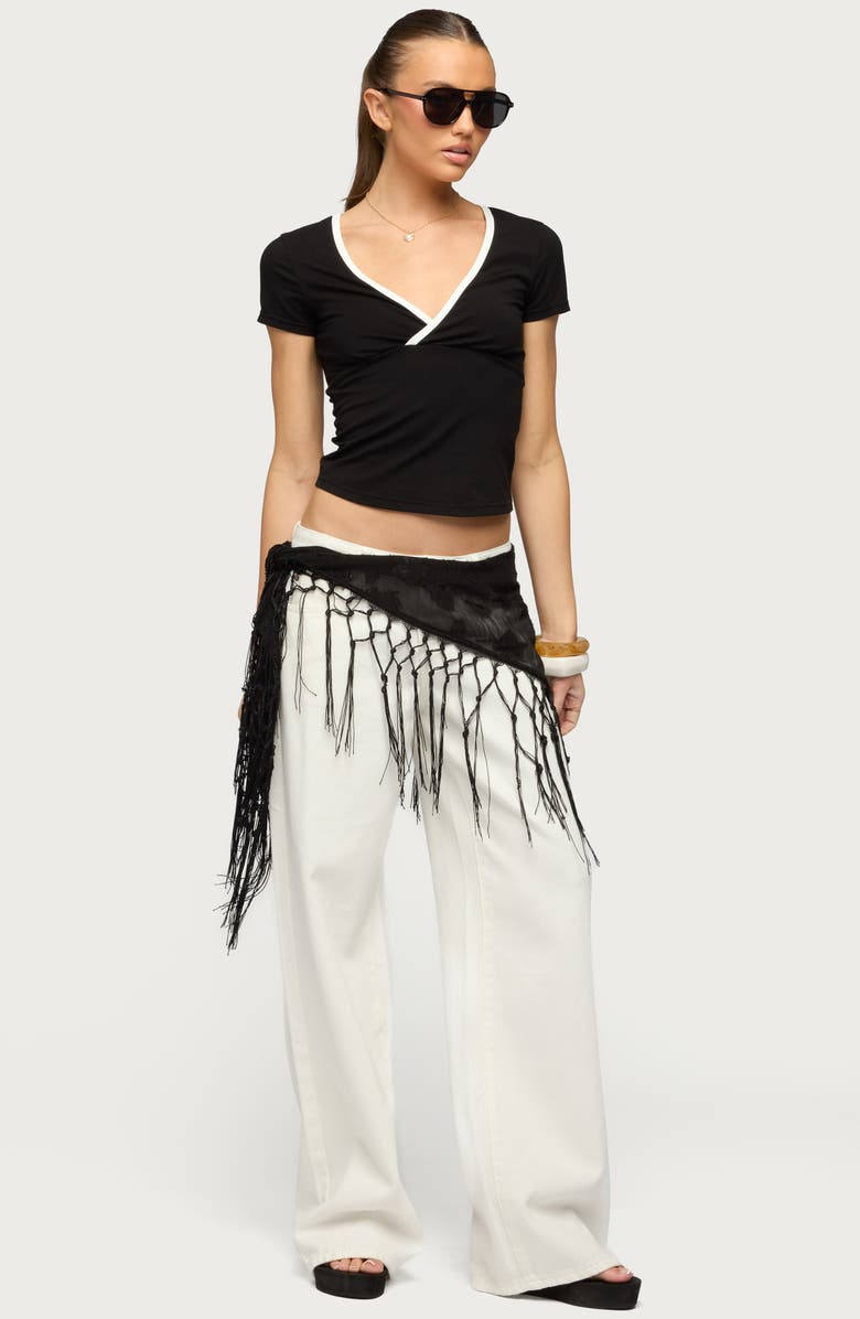 EDIKTED Yulenna Contrast Trim V-Neck Top, Alternate, color,