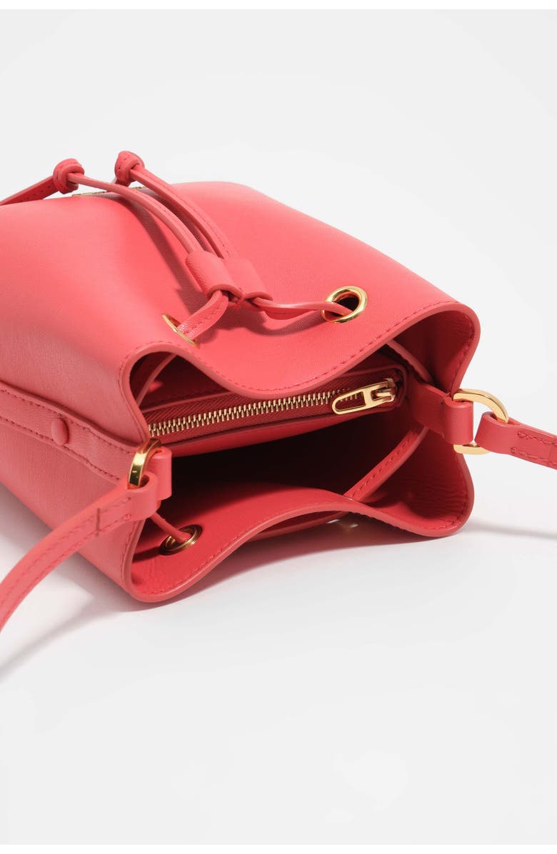 Bimba y Lola Chihuahua Mini Crossbody, Alternate, color, Poppy Red