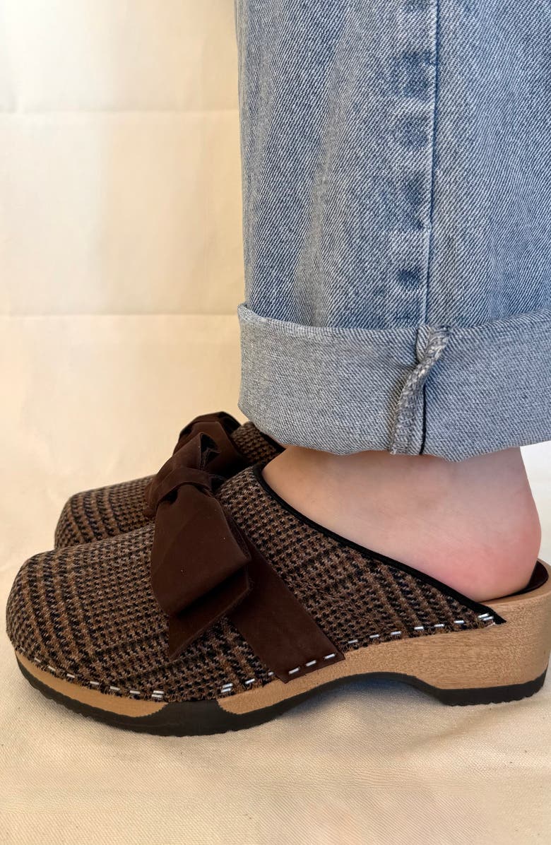 KUNSTEN Embla Bow Clog, Alternate, color, Harris Tweed