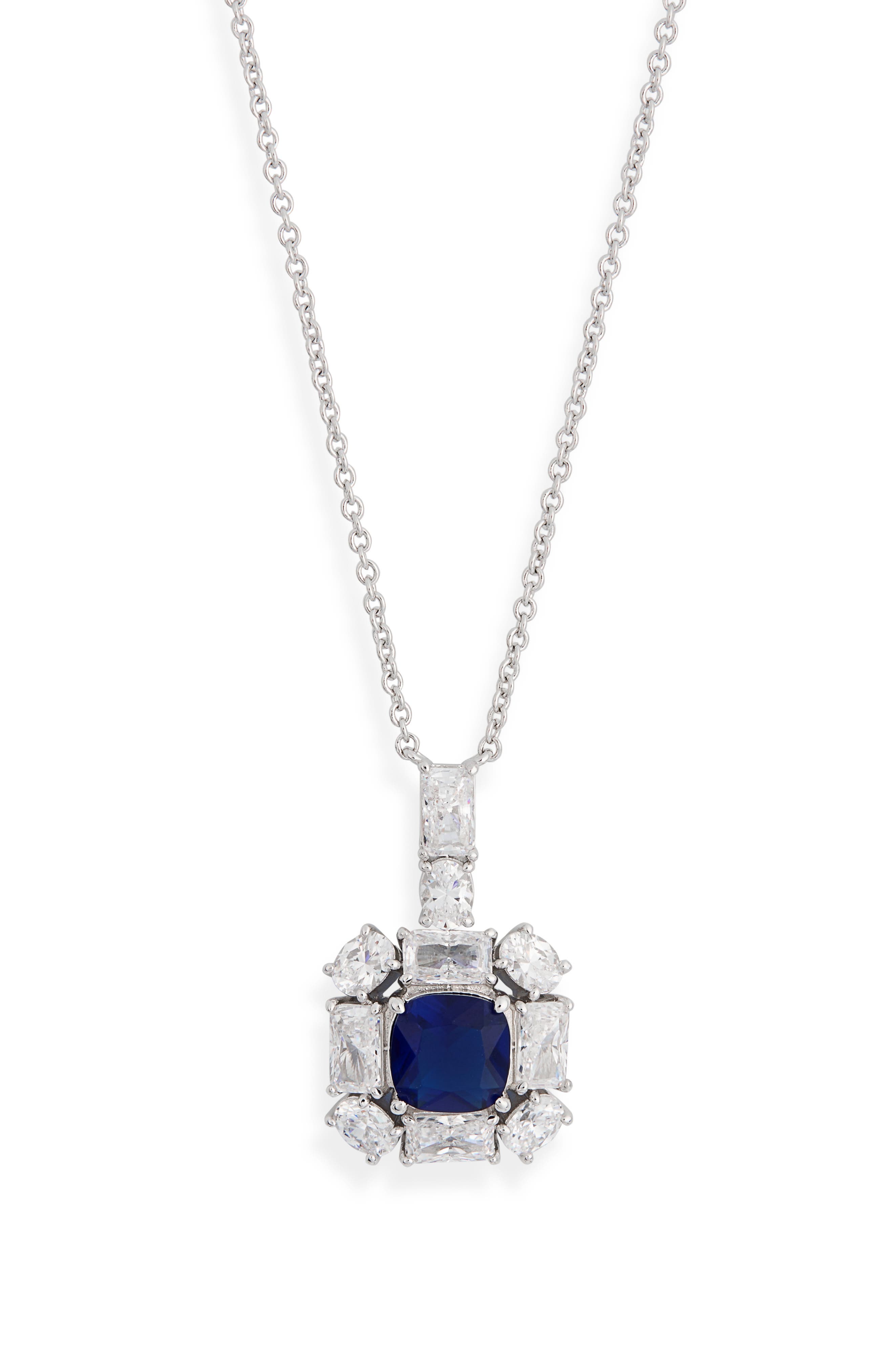 Rock Stars Halo Pendant Necklace