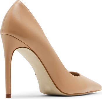 Noir Pointed Toe Pump