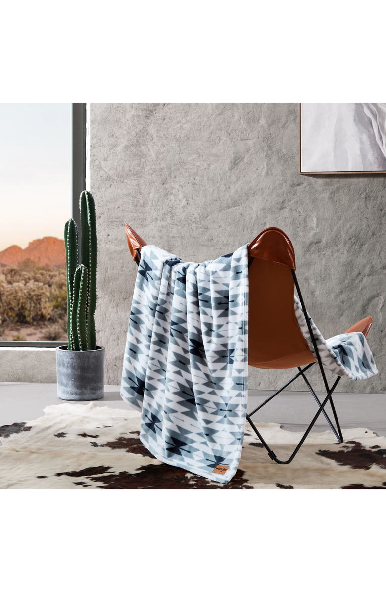 Wrangler Geometric Throw Blanket, Alternate, color, Blue
