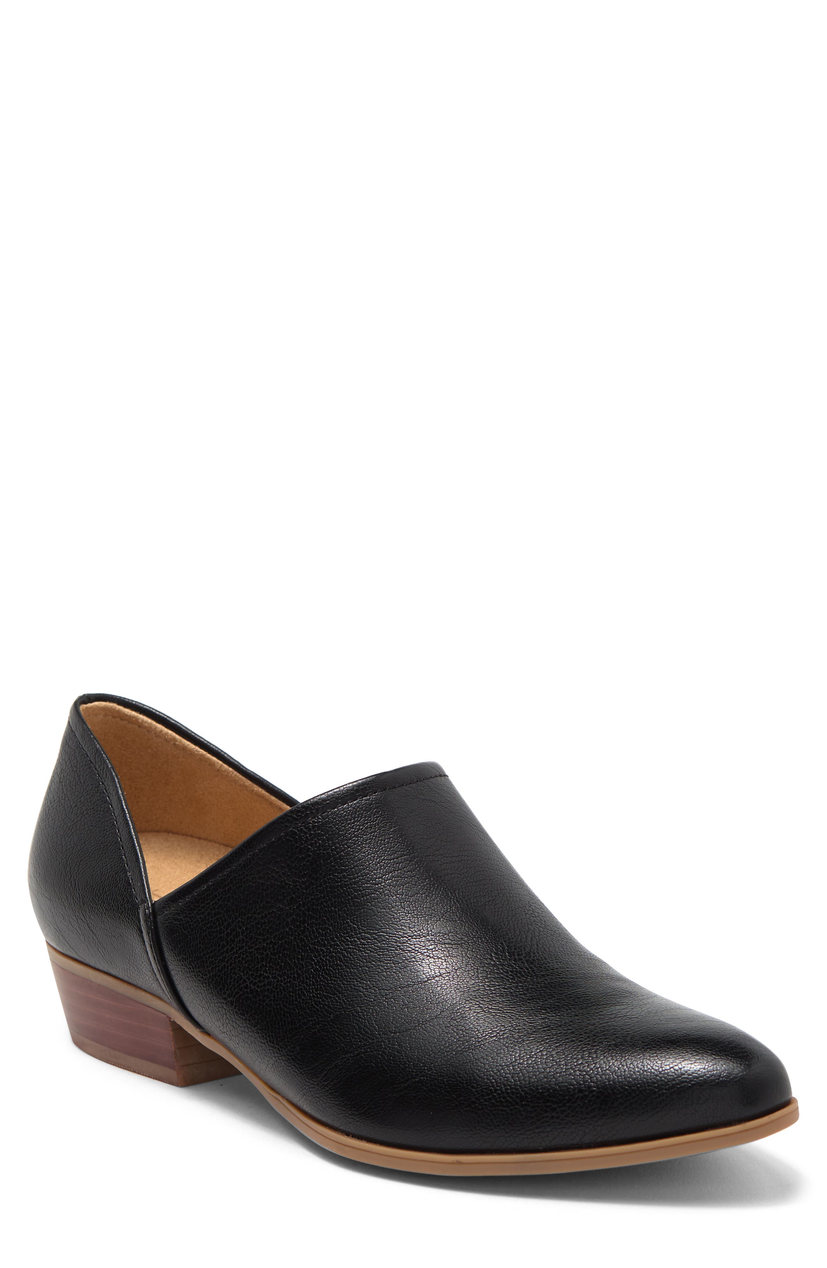 Naturalizer Carlyn Slip-On Low Boot, Main, color, 