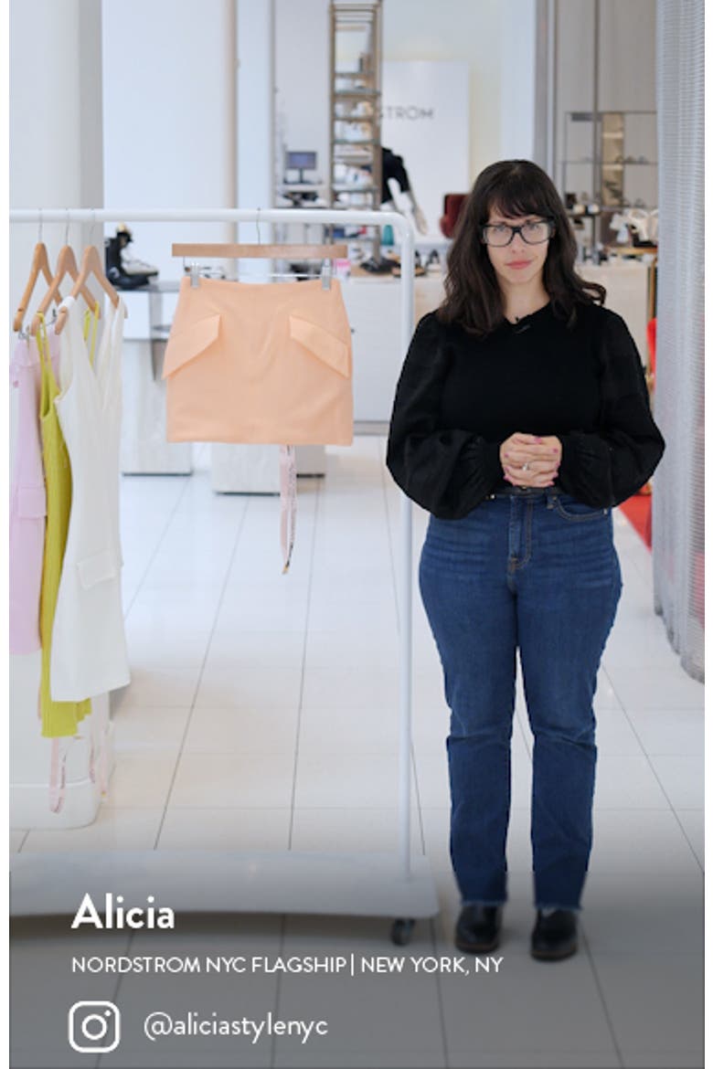 Collin Pocket Miniskirt video