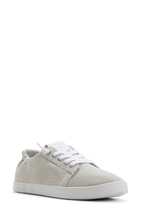 Mauka Sneaker (Women)