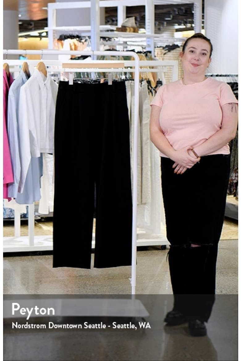The Shortie Favorite Pants video