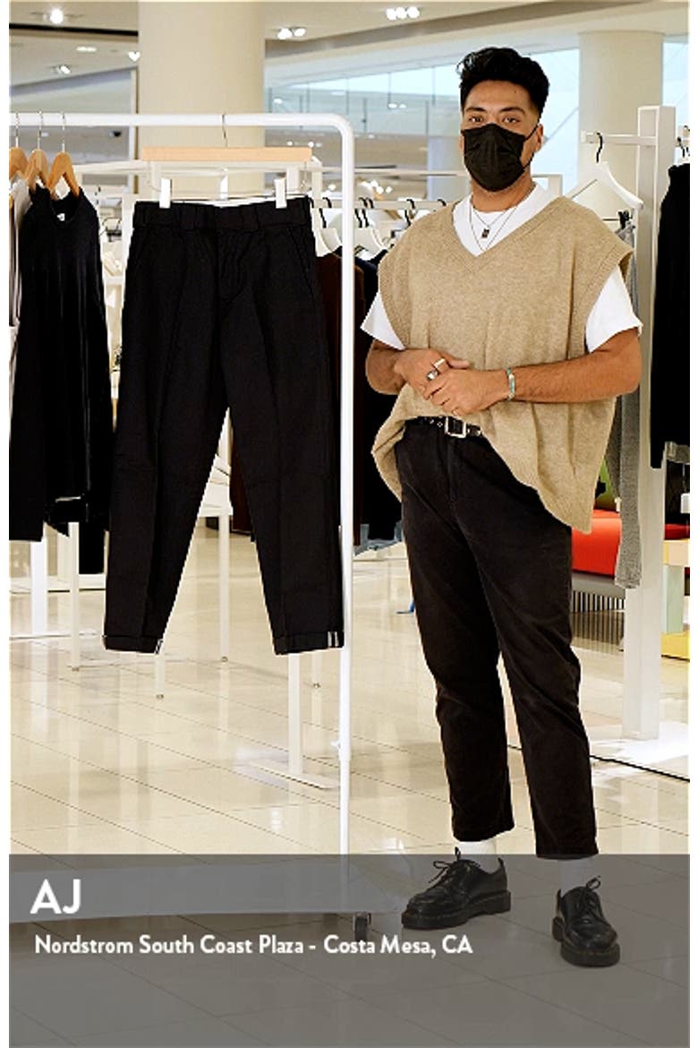 Men's R2R Regular Fit Cuffed Pants video
