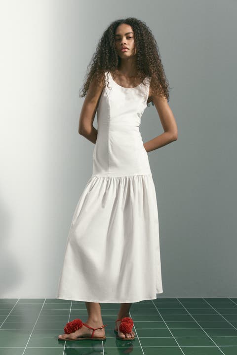 Flared-skirt low-back dress