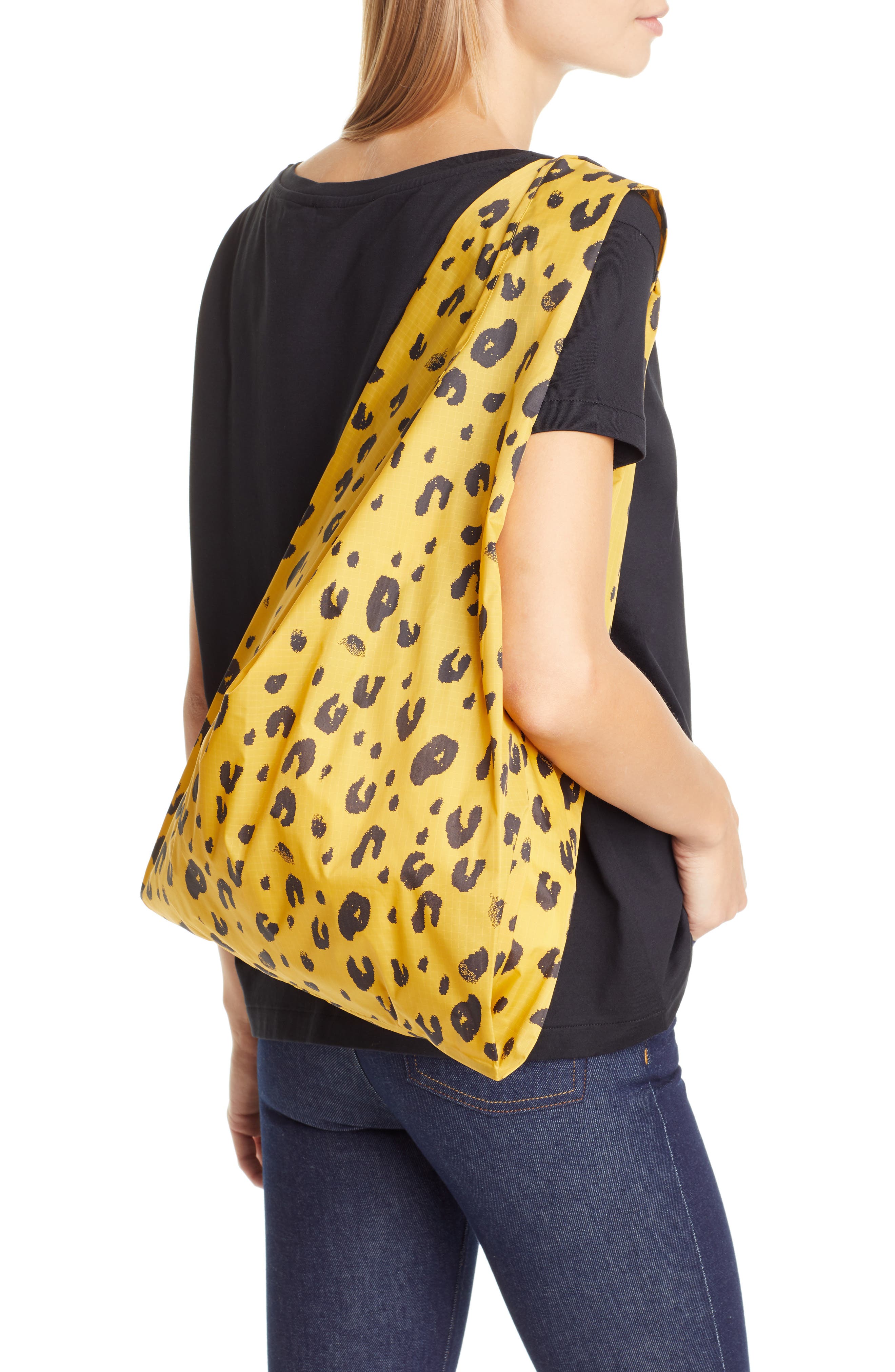 Baggu® Standard Baggu Printed Ripstop Nylon Tote, Alternate, color, LEOPARD