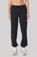 Williams Athletic Club Poppy Performance Joggers