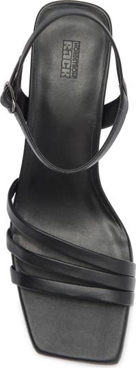 Mayra Sandal