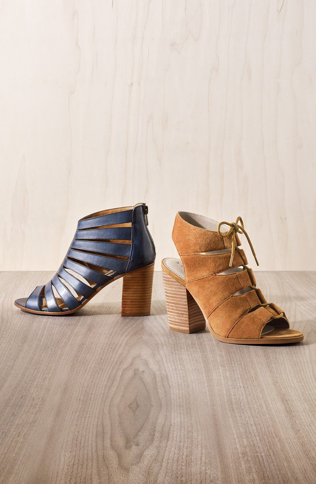 Hinge 'Drea' Peep Toe Leather Sandal, Alternate, color, 