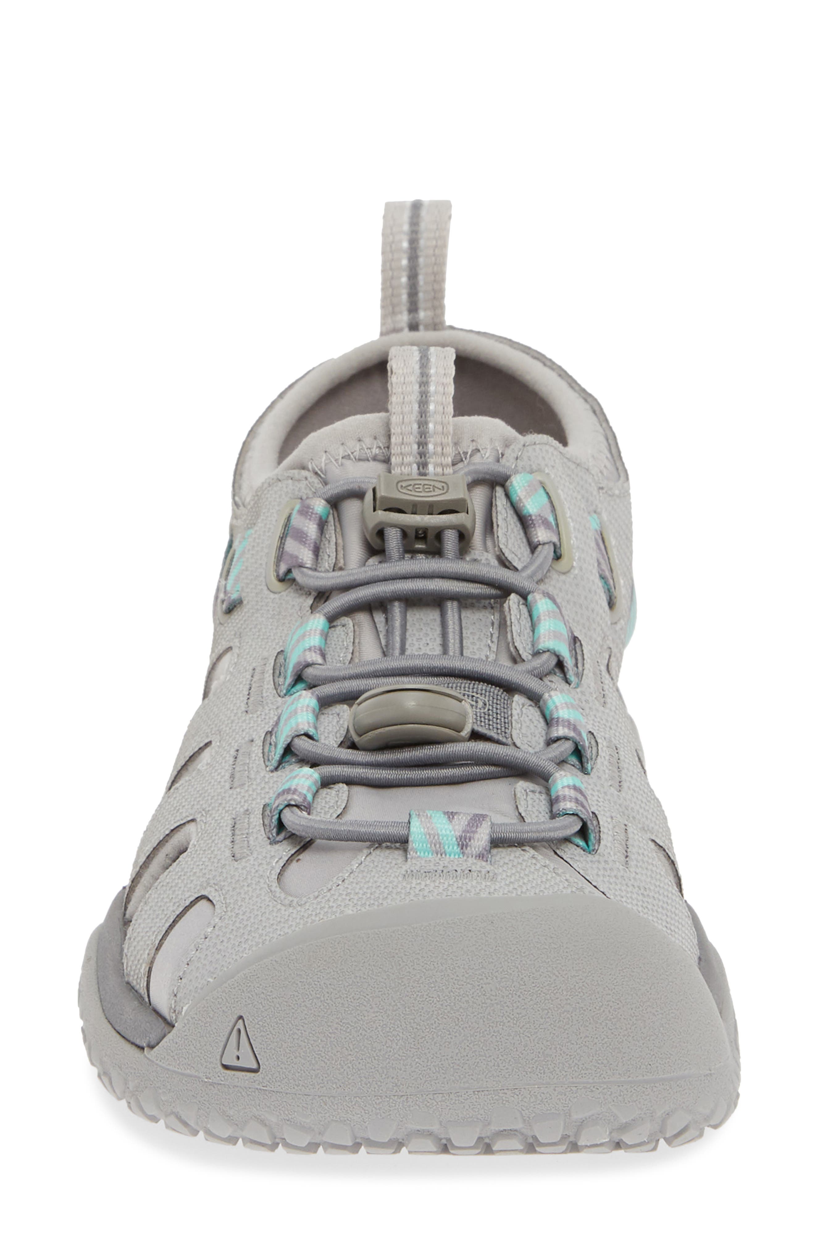 Solar Sandal, Alternate, color, LIGHT GRAY/ OCEAN WAVE FABRIC