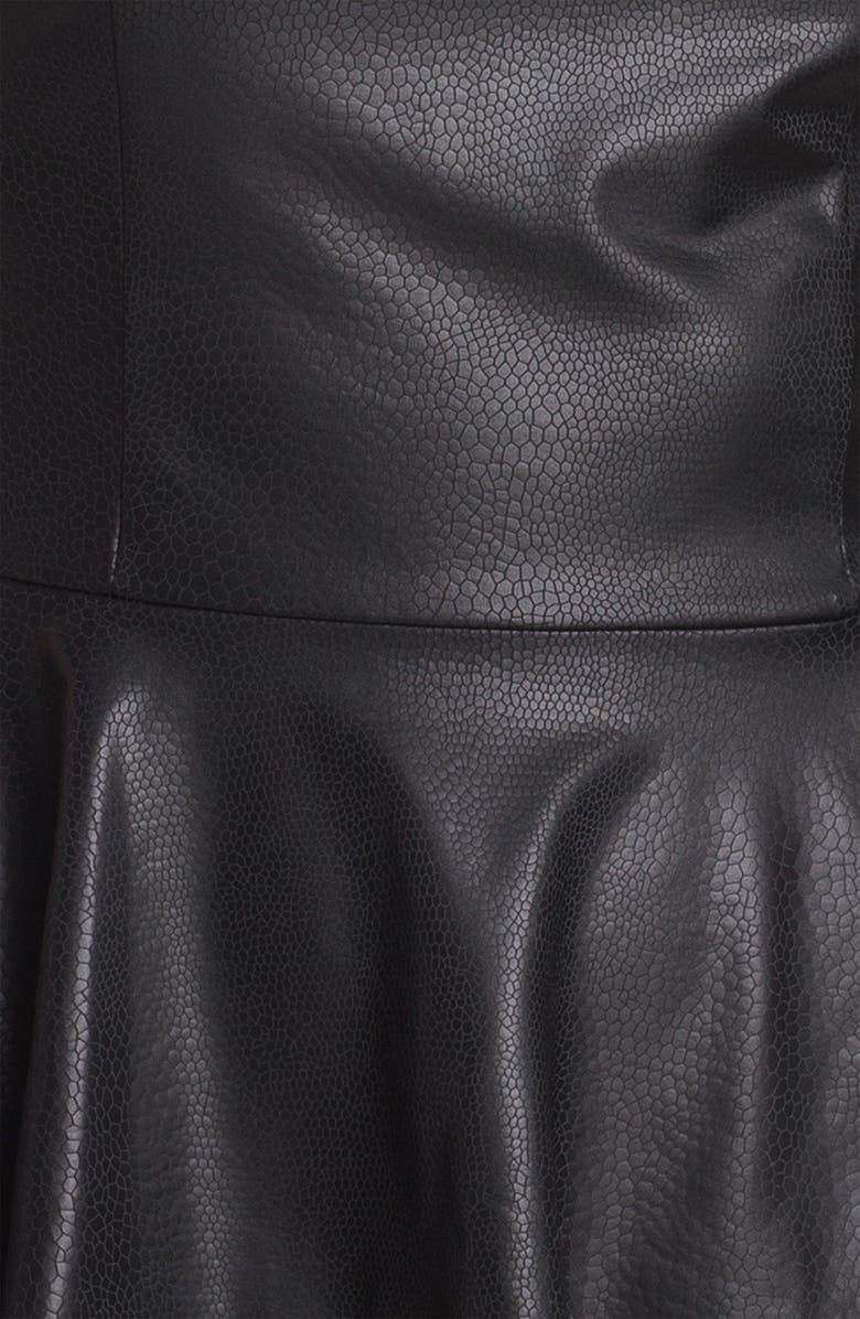 WallpapHer , Alternate, color, 