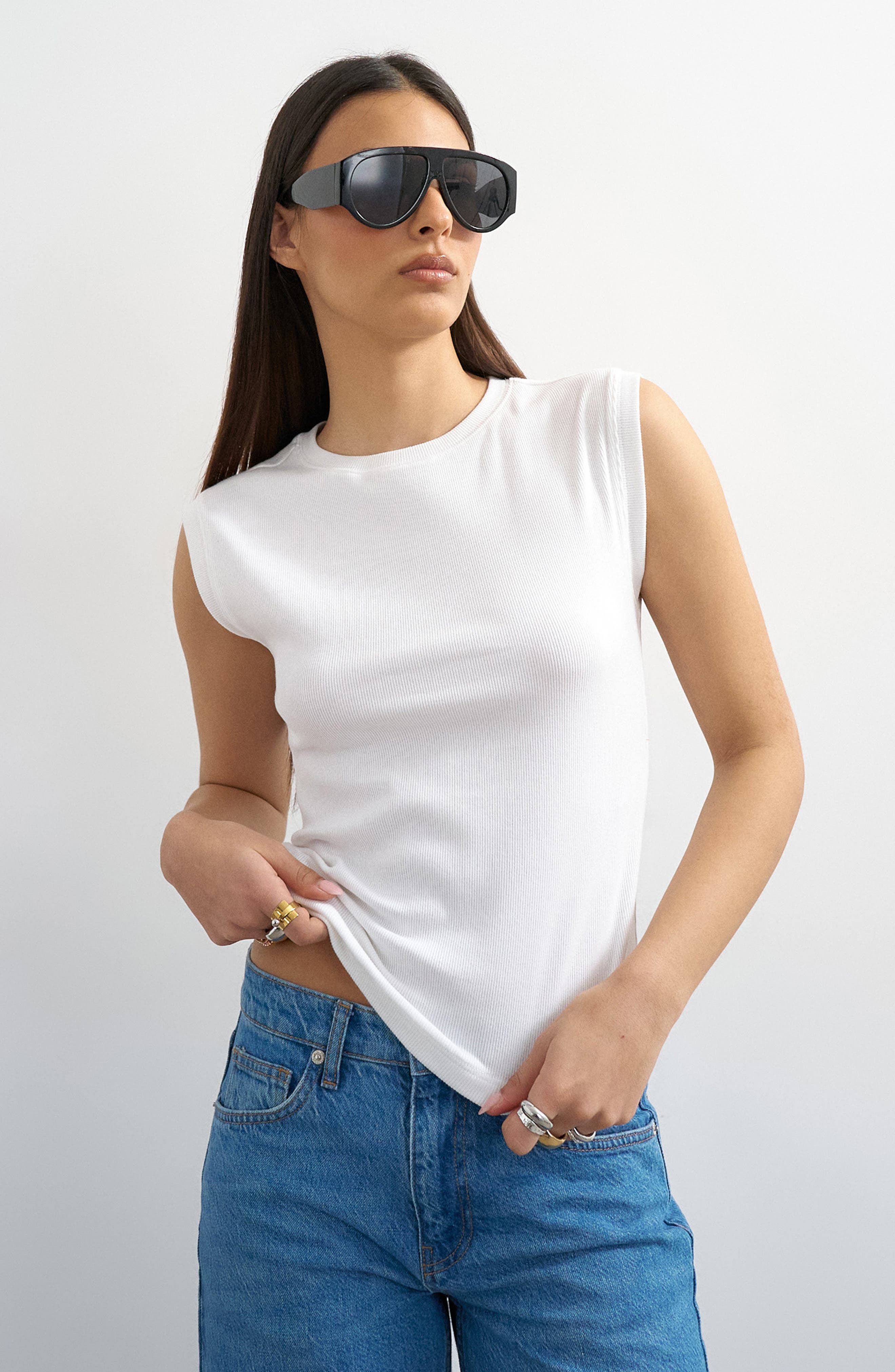 selected WHITE