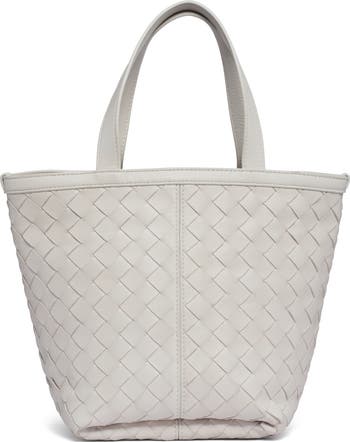【BOTTEGA VENETA】SMALL FLIP FLAP POUCH Bottega Veneta® Women's Flip Flap Small Pouch in Natural