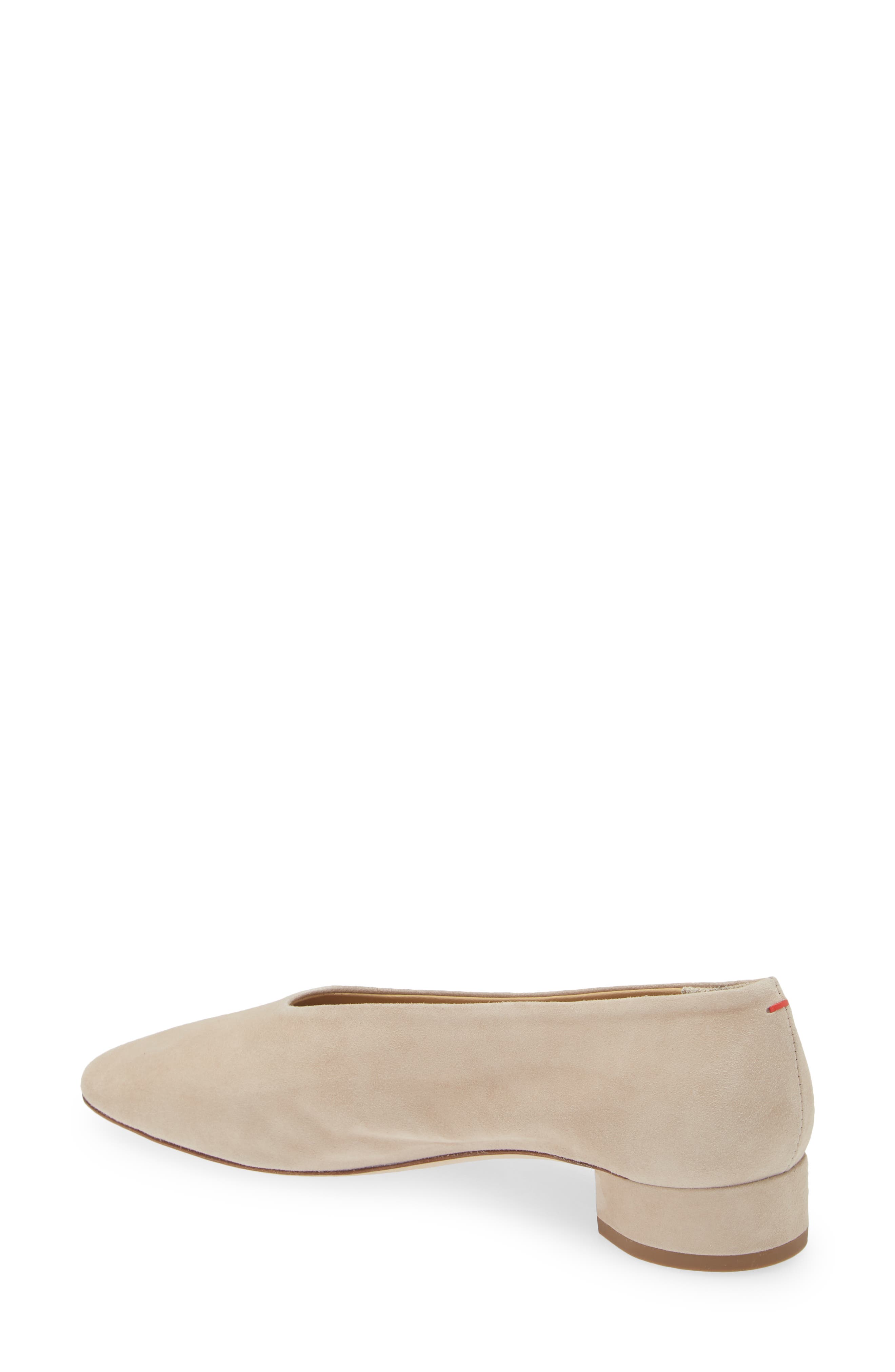 Delia Pump, Alternate, color, LATTE