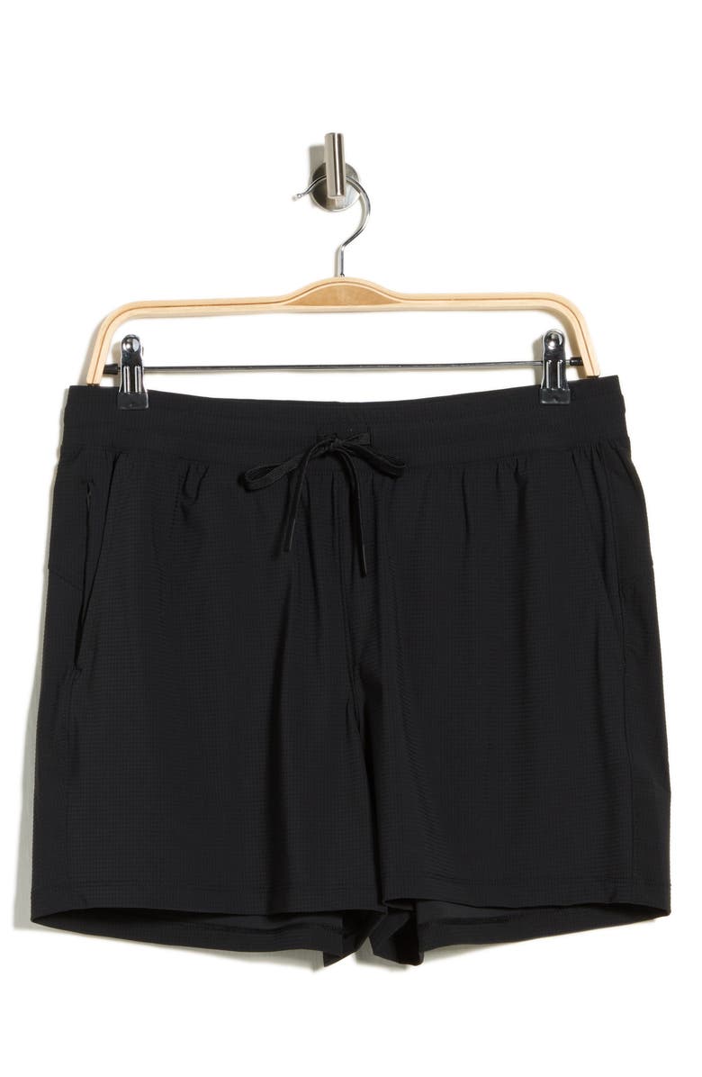 90 DEGREE BY REFLEX Swiftcore Stratus 5-Inch Shorts, Main, color, Black