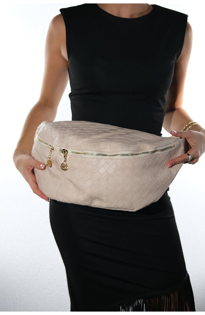 Prologue Shoes Venta Waist Bag, Alternate, color, Nude