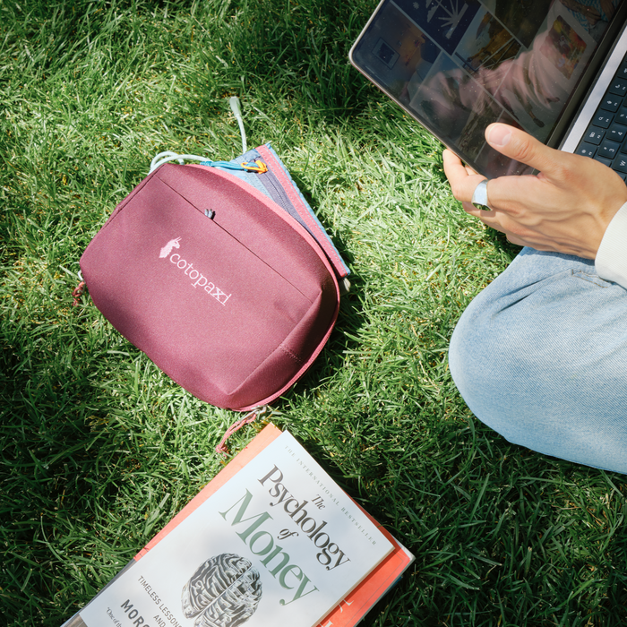 Cotopaxi Viaje Tech Organizer - Cada Día, Alternate, color, Cotopaxi Black