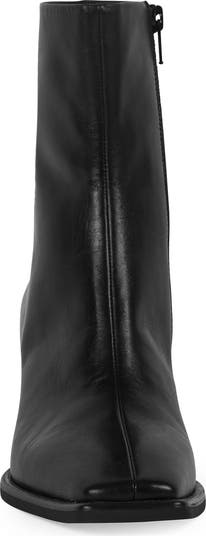 Hedda Bootie
