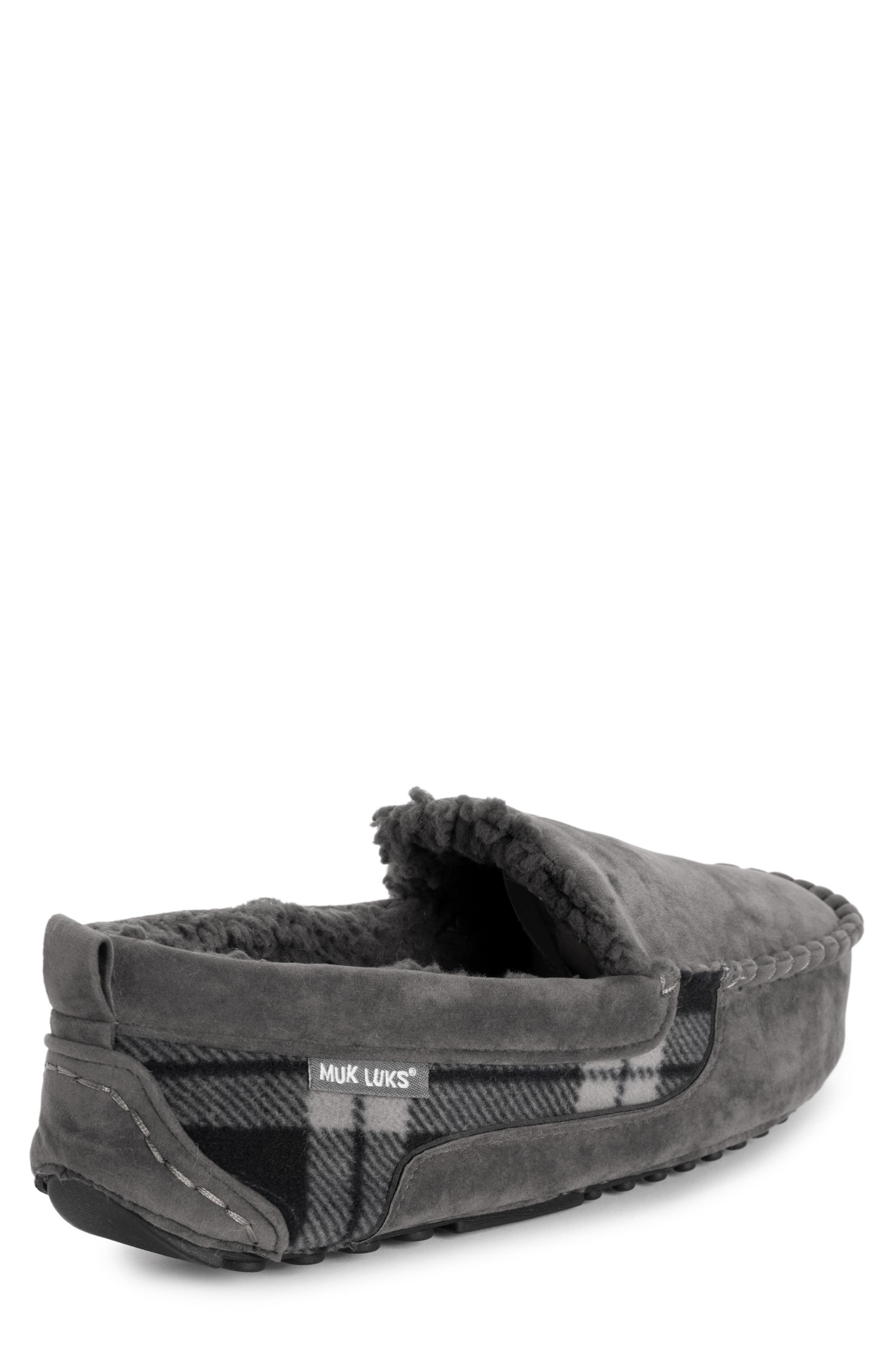 MUK LUKS Emmett Faux Shearling Lined Slipper, Alternate, color, Grey