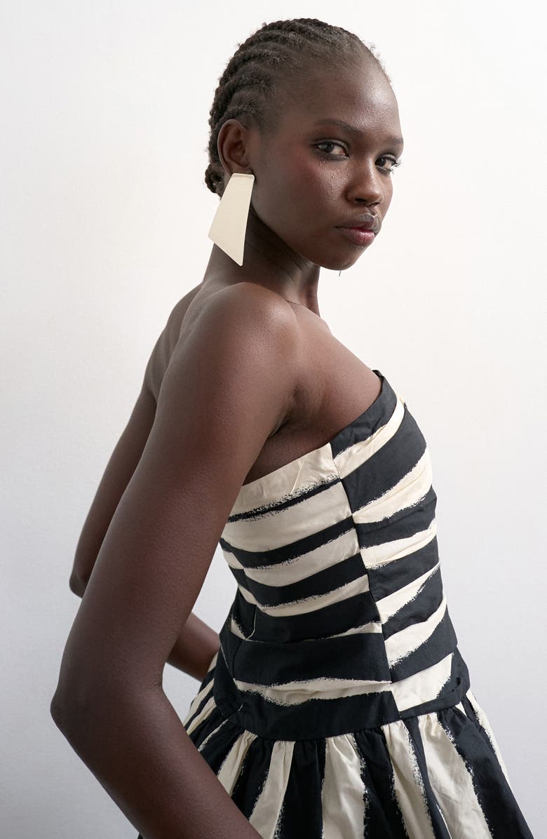 Topshop Gathered Strapless Peplum Top, Alternate, color, Black