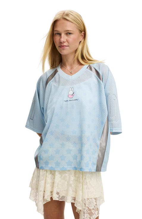 Women's Lcn V Neck Regular Cropped Graphic Tee New