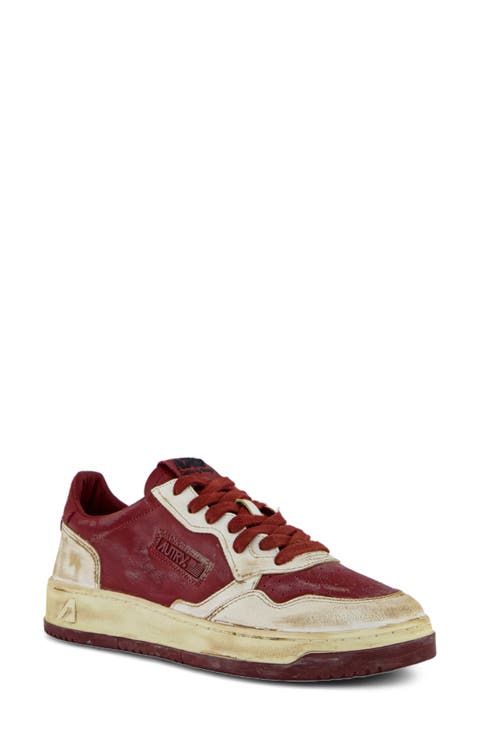 Retro Low Sneaker