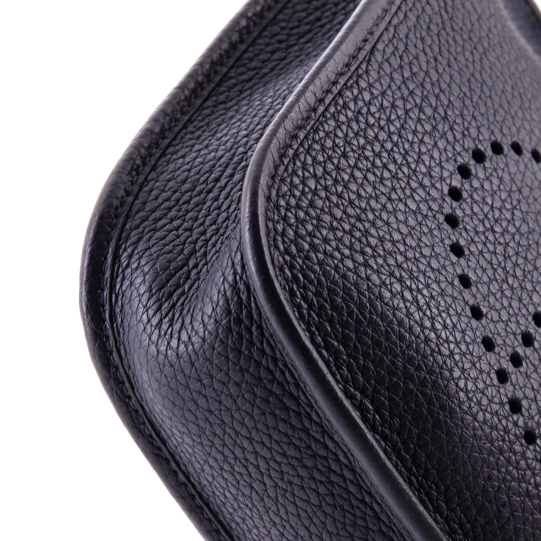 Pre-Owned Hermes Evelyne Bag Gen III Clemence TPM, Alternate, color, Bleu Nuit