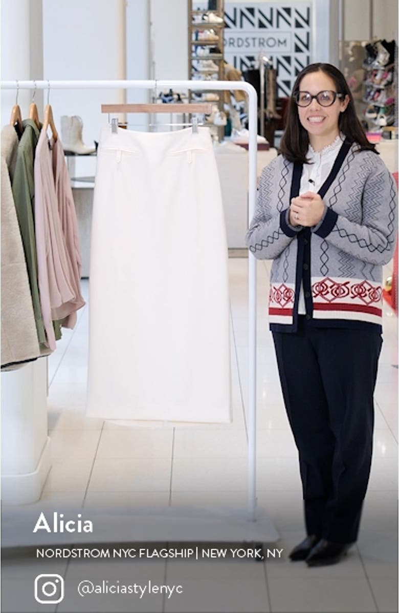 Smith Skirt, sales video thumbnail