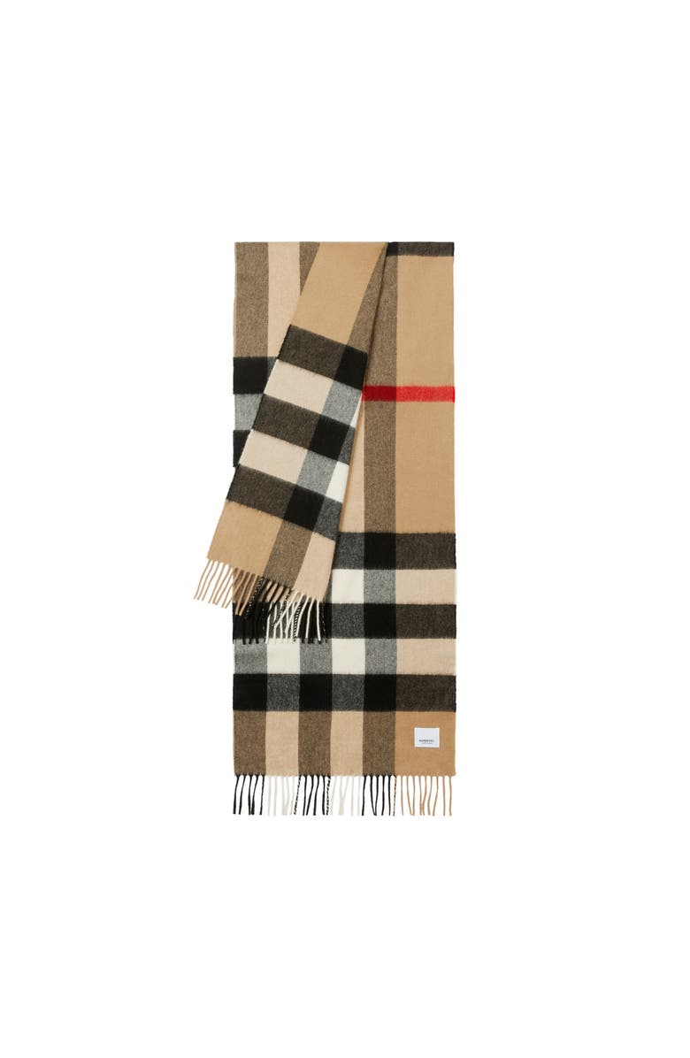 Burberry The Large Classic Cashmere Scarf in Check, Alternate, color, Camel