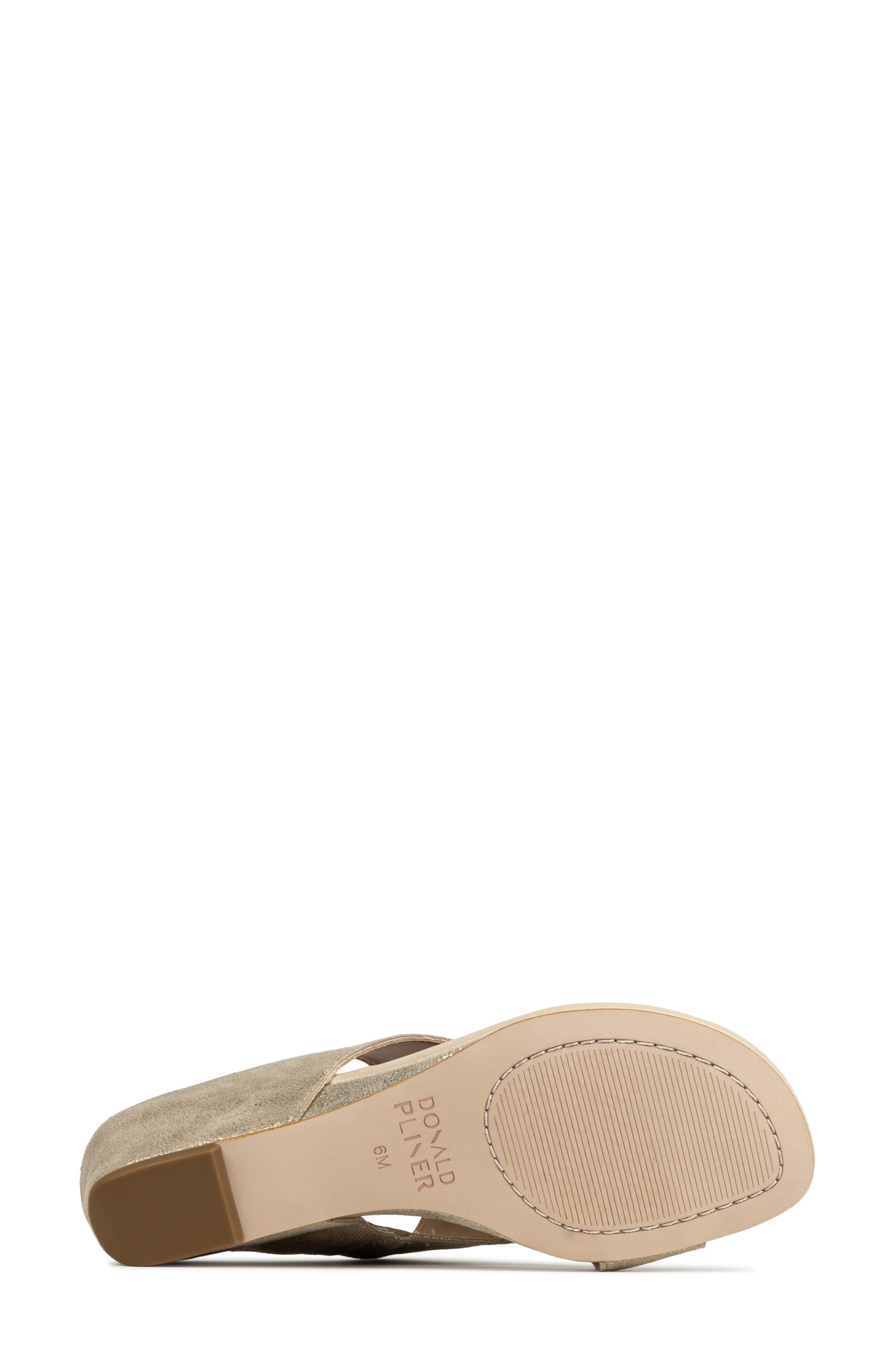 Donald Pliner Toe Loop Wedge Sandal, Alternate, color, Platino