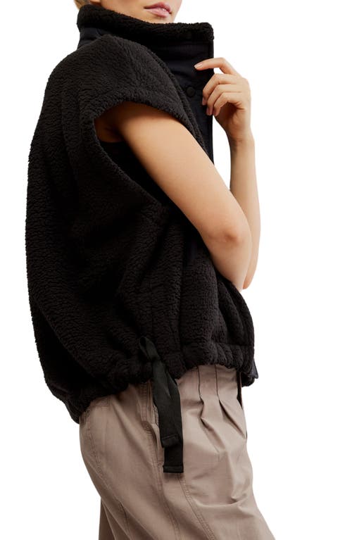 Free People Scout It Out Fleece Vest In Black